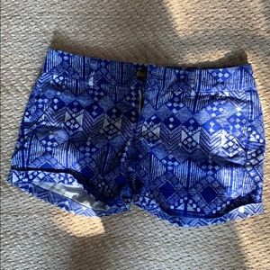 American Eagle patterned shorts